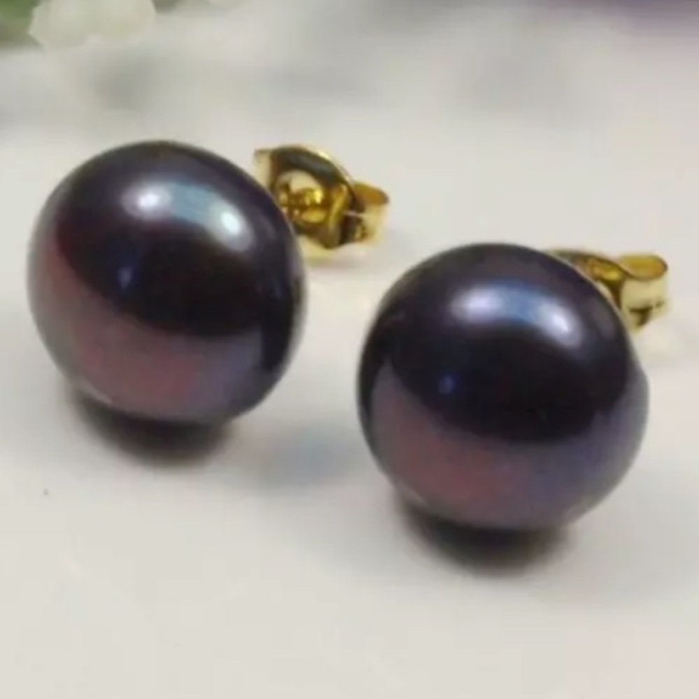 14K Gold Black Natural South Sea Pearl Stud Earrings